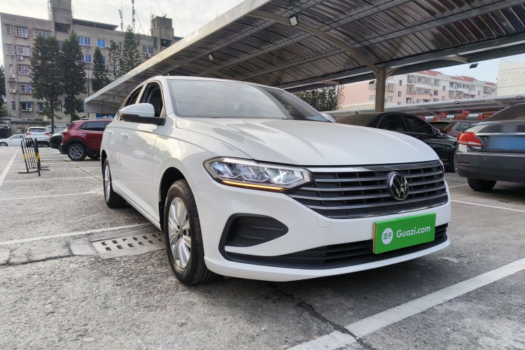 大众 朗逸 2023款 改款 1.5L 自动得逸版车身外观3