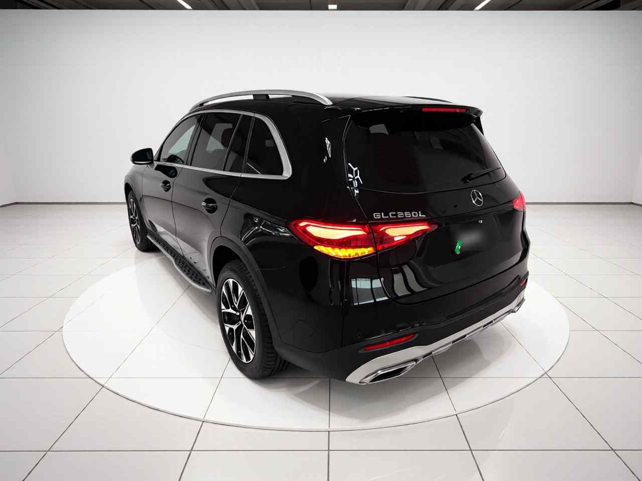 奔驰GLC 2023款 改款 GLC 260 L 4MATIC 动感型 5座(3)