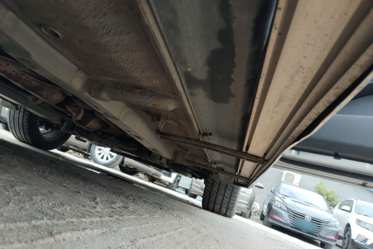 江汽集团 瑞风S3 2016款 1.5L CVT豪华智能尊享版局部细节9001