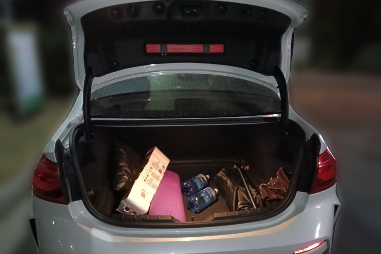 宝马1系 2021款 改款 120i M运动曜夜版局部细节23