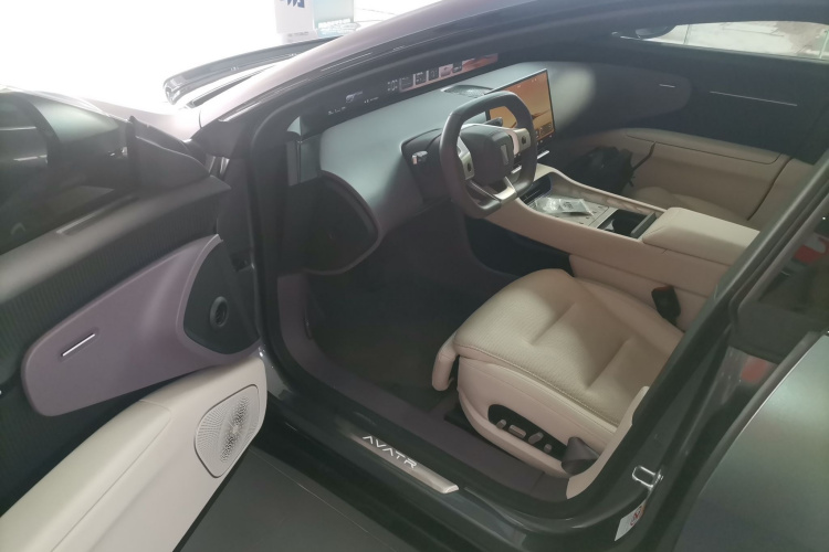 阿维塔12 2024款 700 三激光后驱奢享版中控内饰7003