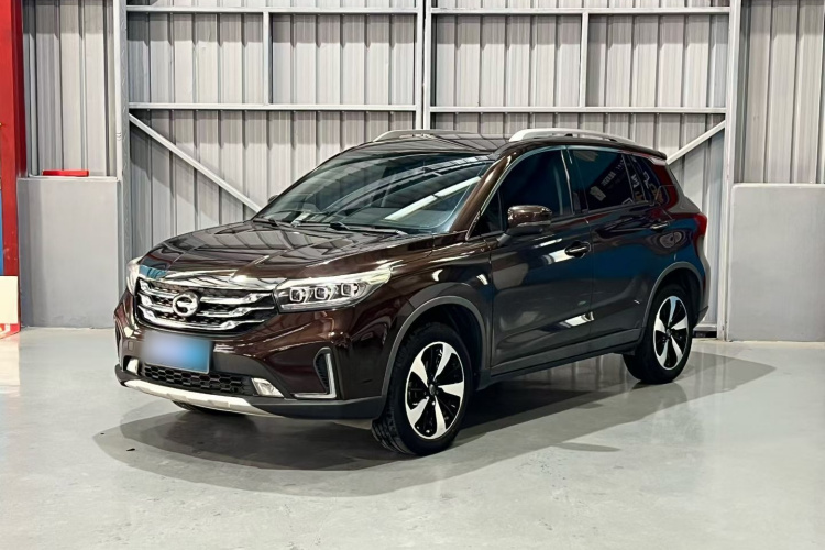 广汽传祺 传祺GS4 2018款 235T 自动两驱至尊版车身外观6009