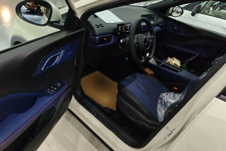 比亚迪 海鸥 2025款 智驾版 305km 活力版中控内饰7003