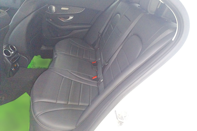 奔驰C级 2020款 改款 C 260 L 运动版中控内饰21