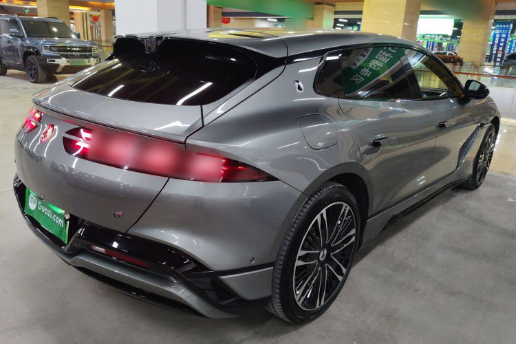 腾势Z9GT 2024款 1100四驱Ultra版车身外观6005