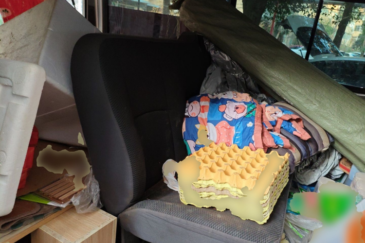 江铃 特顺 2019款 2.8T商运型短轴低顶6座国VI JX493中控内饰21