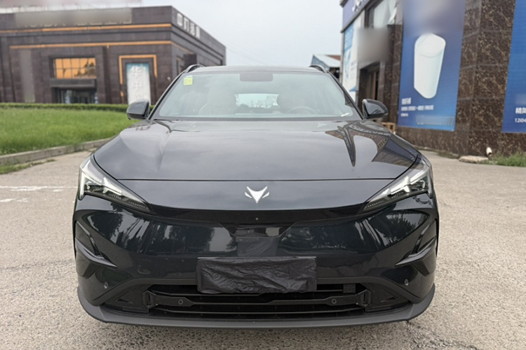 ARCFOX极狐 极狐 阿尔法T5(ARCFOX αT5) 2025款 520 PRO车身外观6004