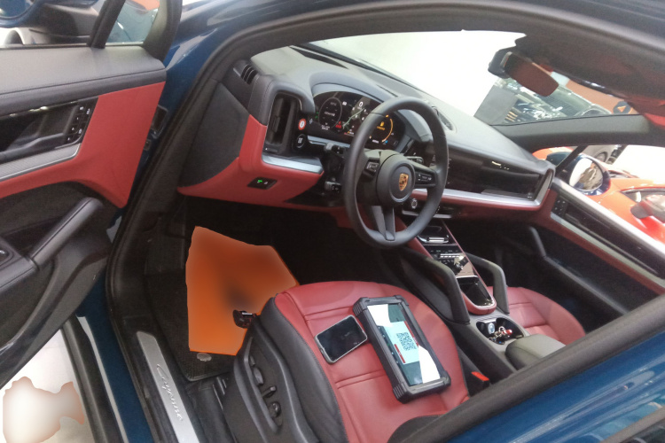 保时捷 2024款 Cayenne 3.0T中控内饰20