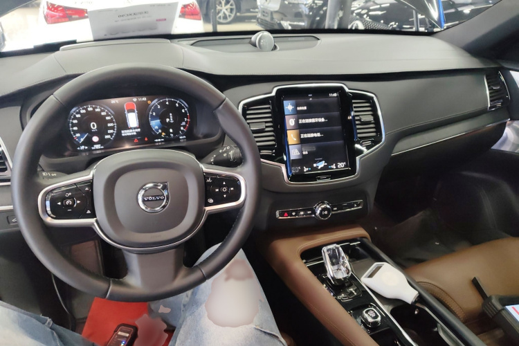 沃尔沃XC90 2022款 B6 智雅豪华版 7座中控内饰7002