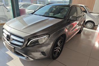 奔驰GLA 2016款 GLA 220 4MATIC 时尚型