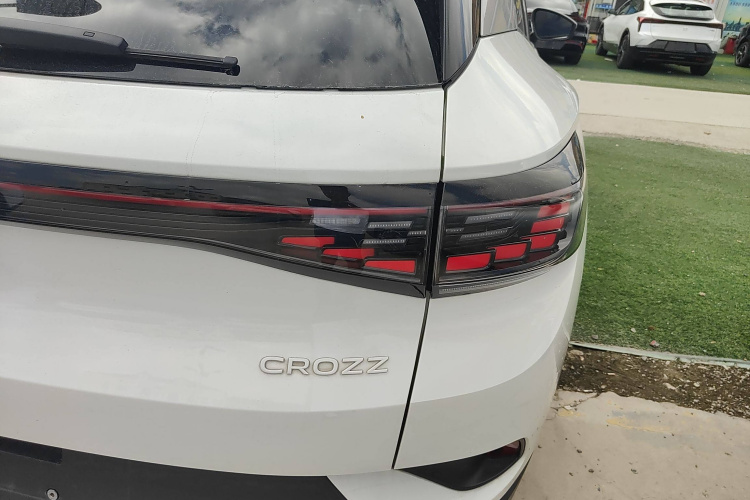 大众 ID.4 CROZZ 2022款 长续航PURE+版车身外观6006