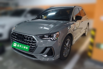 奥迪Q3 2024款 40 TFSI 时尚动感型