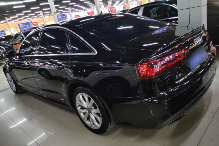 奥迪A6L 2018款 30周年年型 35 TFSI 时尚型车身外观6003