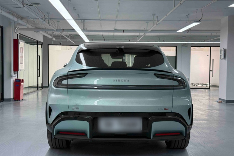 小米汽车 小米YU7 2025款 超长续航高性能四驱Max版车身外观6001