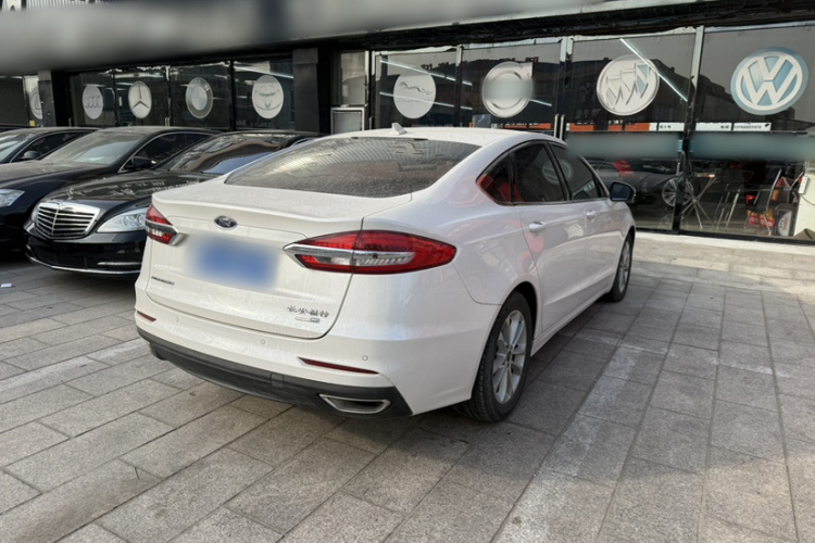 福特 蒙迪欧 2020款 EcoBoost 200 时尚型车身外观6004