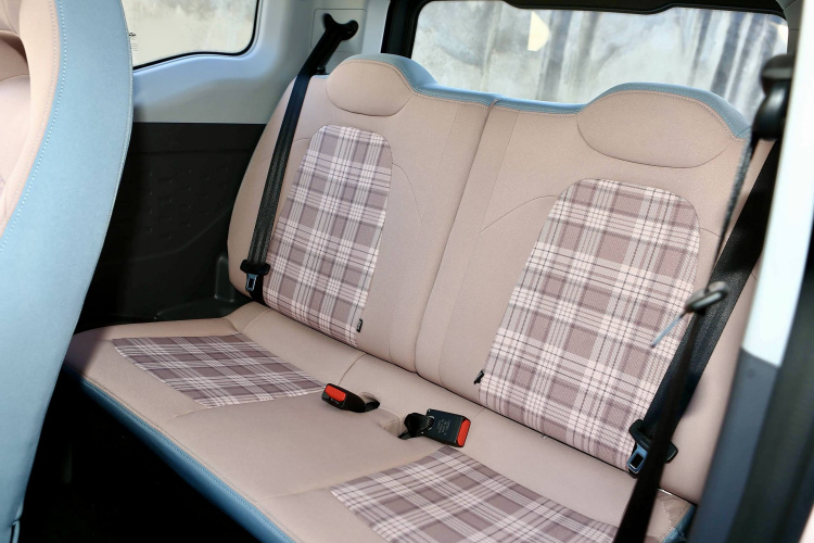 奇瑞新能源 QQ冰淇淋 2024款 205km 圣代中控内饰7002