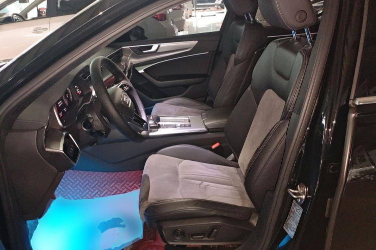 奥迪A6L 2021款 45 TFSI 臻选动感型中控内饰19