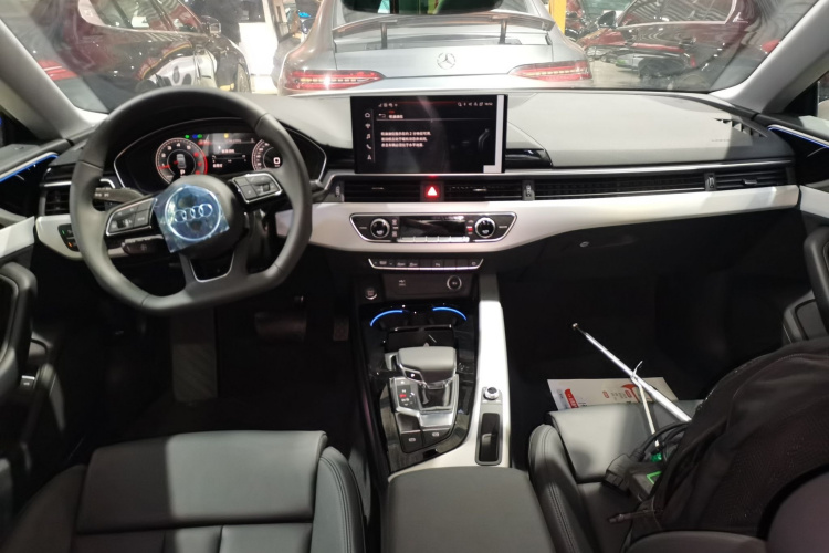 奥迪A5 2024款 Sportback 40 TFSI 时尚动感型中控内饰7002