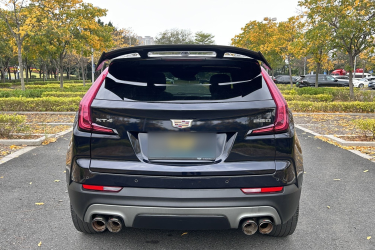 凯迪拉克XT4 2021款 28T 两驱领先型车身外观6004