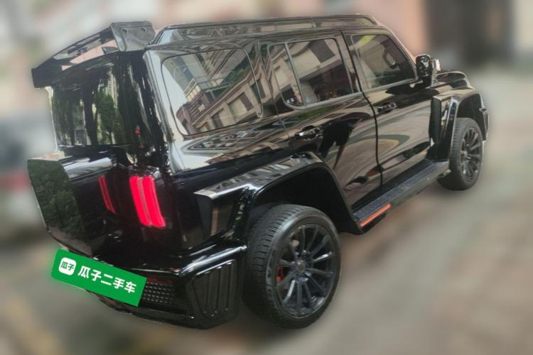 超境汽车 共创坦克300 2023款 2.0T 赛博骑士车身外观6005