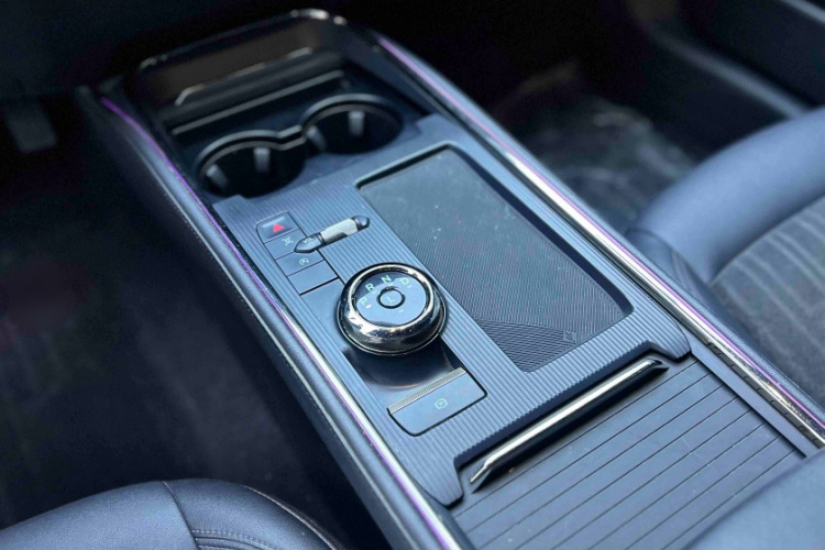 福特 蒙迪欧 2023款 EcoBoost 180 舒雅型中控内饰7012