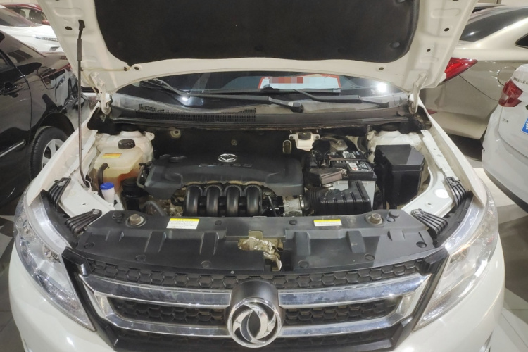 东风风神AX3 2016款 1.5L 自动尊酷型机舱底盘24