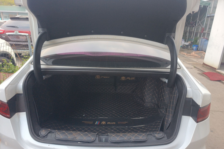 比亚迪 秦PLUS 2021款 EV 500KM 豪华型局部细节23