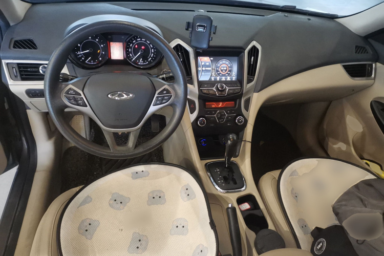 奇瑞 艾瑞泽7 2013款 1.6L CVT致享版中控内饰12