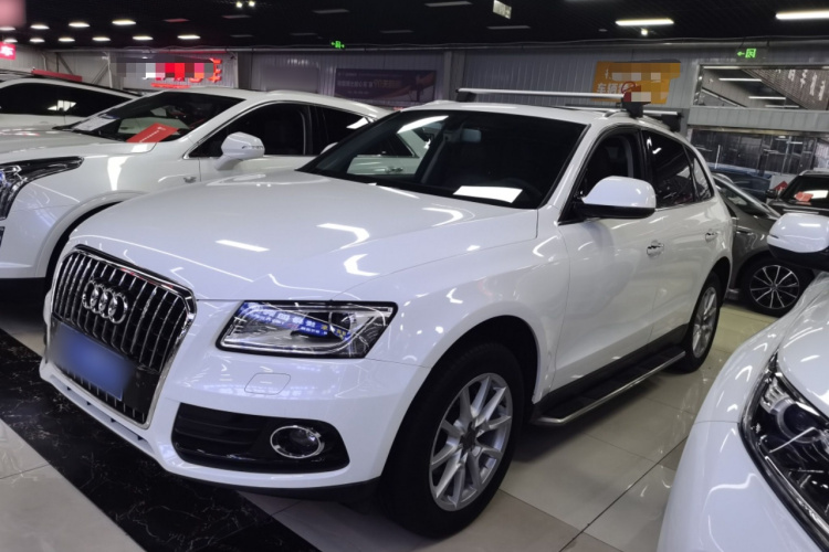 奥迪Q5 2016款 40 TFSI 进取型车身外观4