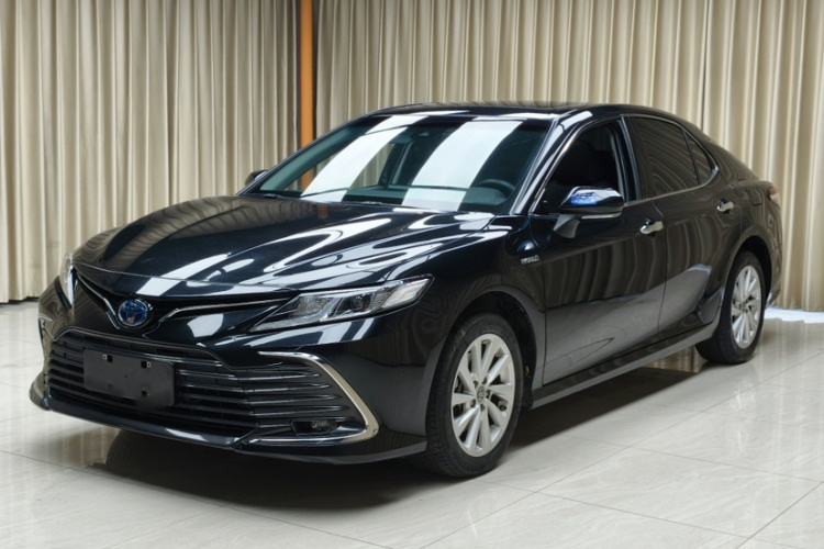 丰田 凯美瑞 2023款 双擎 2.5HGVP 领先版车身外观1