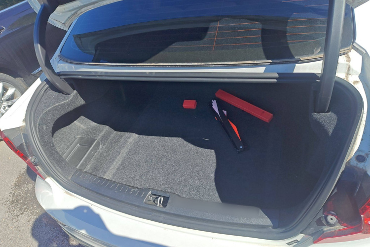 沃尔沃S60 2024款 B4 智远豪华版机舱底盘23