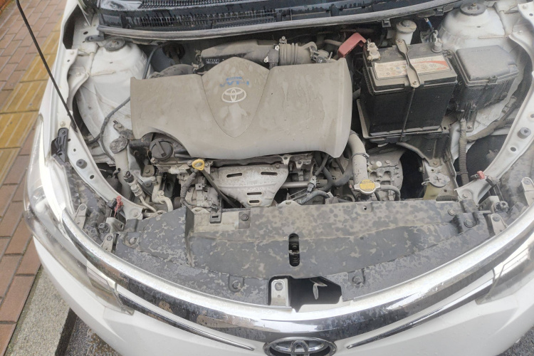 丰田 威驰 2016款 1.5L 自动智臻星耀版局部细节24