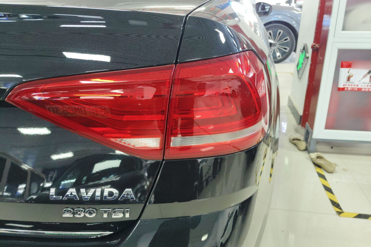 大众 朗逸 2015款 230TSI DSG舒适版车身外观6006