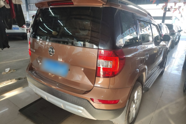 斯柯达 Yeti 2014款 1.8TSI DSG极地版车身外观7