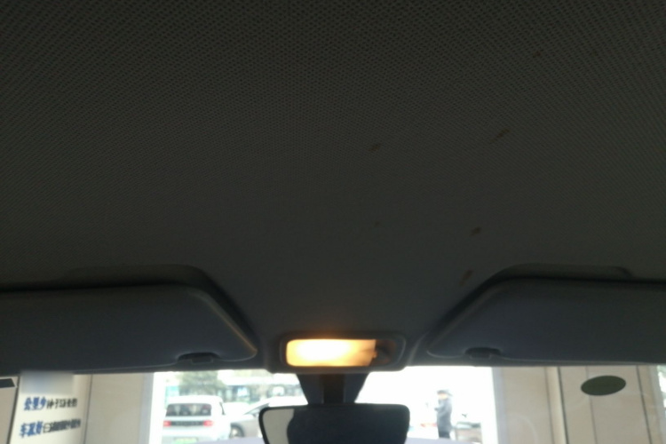 五菱汽车 宏光MINIEV 2022款 马卡龙臻享款 磷酸铁锂中控内饰22