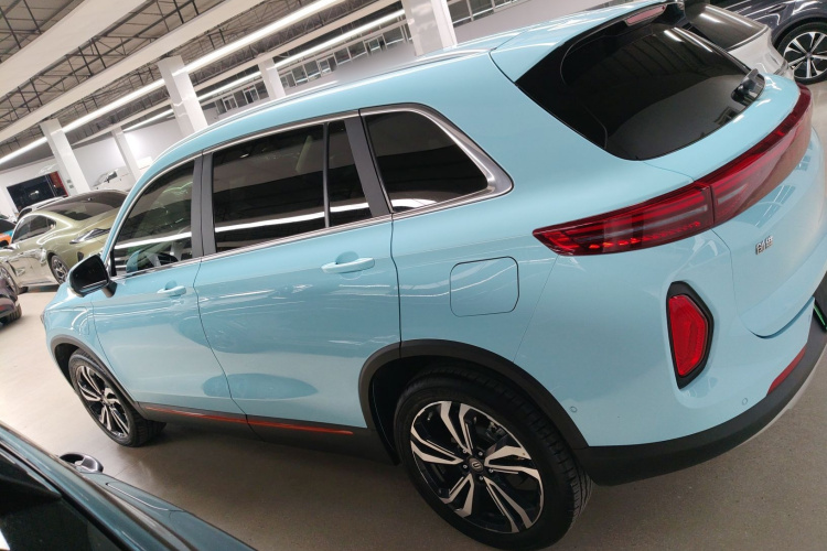 创维汽车 创维HT-i 2022款 1.5L PHEV 205KM 智远版Plus车身外观4