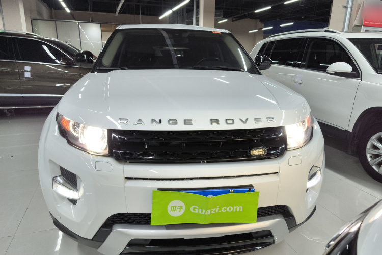 路虎 揽胜极光 2015款 2.0T 五门锐动版车身外观2