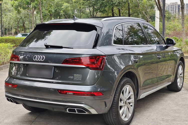 奥迪Q5L 2022款 改款 40T 豪华动感型车身外观6006