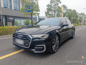 奥迪A6L 2025款 45 TFSI 臻选动感型
