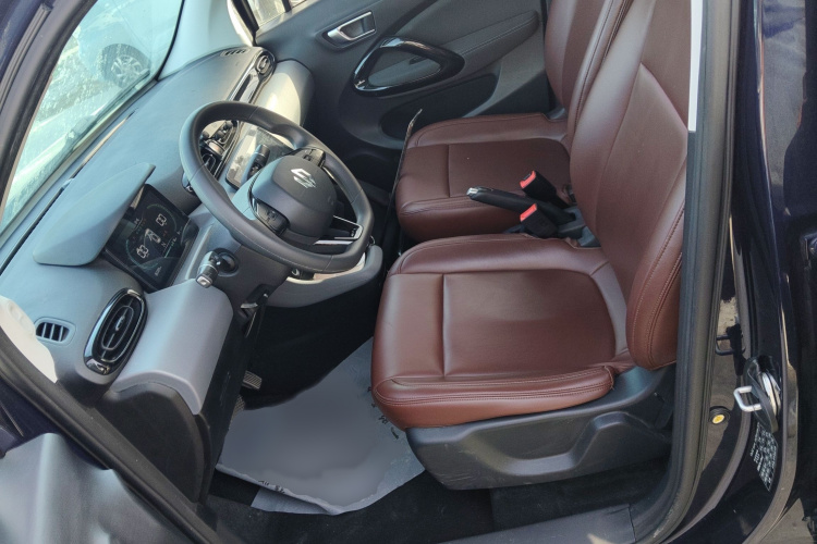 零跑汽车 零跑T03 2021款 400轻享版 三元锂局部细节19