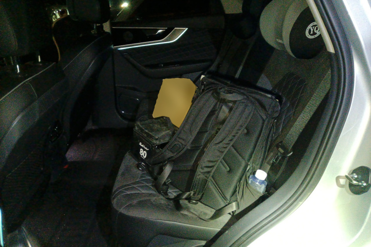 红旗HS5 2019款 2.0T 智联旗享版中控内饰21