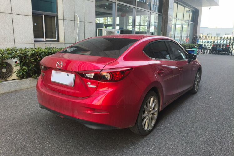 马自达3 昂克赛拉 2016款 三厢 2.0L 自动旗舰型车身外观6005