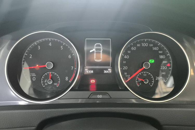 大众 高尔夫 2018款  230TSI 自动豪华型局部细节14