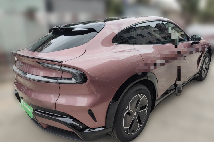 小米汽车 小米YU7 2025款 超长续航后驱版车身外观7