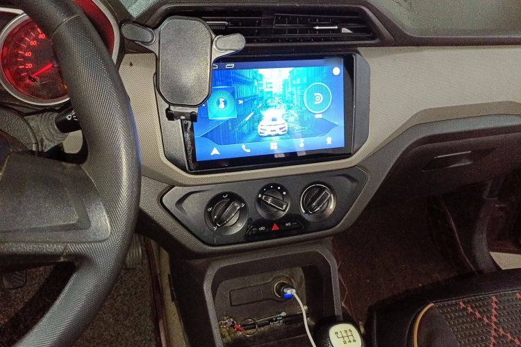 五菱汽车 五菱宏光 2019款 1.5L S标准型国VI LAR局部细节16