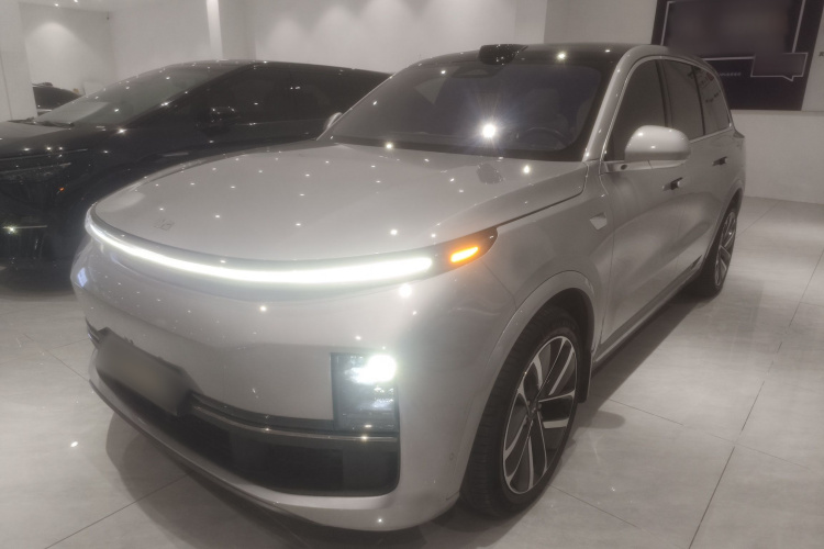 理想汽车 理想L9 2022款 Max车身外观1