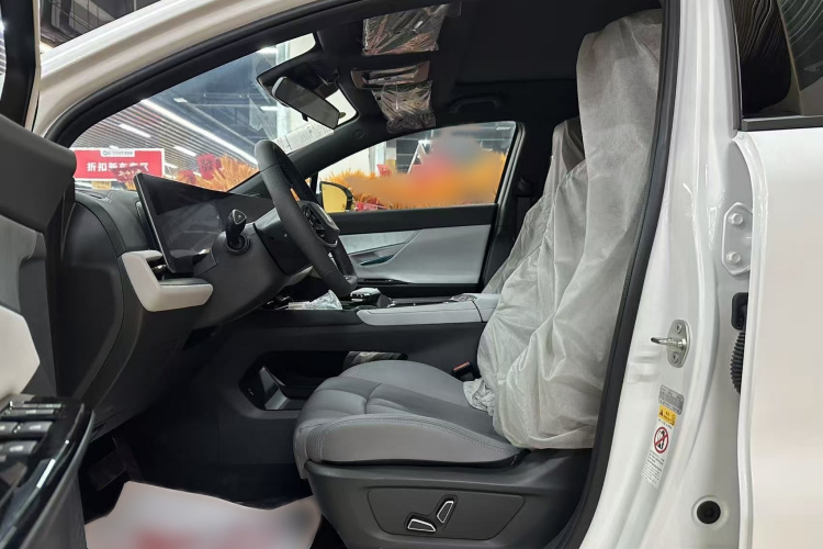 长安UNI-T 2023款 第二代 1.5T 尊贵型中控内饰7002