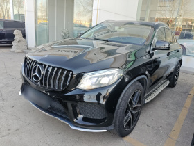 奔驰GLE轿跑 2017款 GLE 320 4MATIC 轿跑SUV