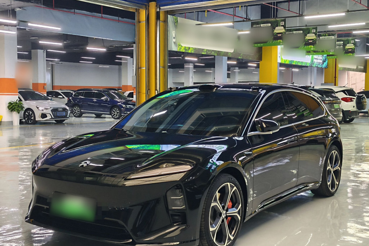 蔚来ET5T 2025款 75kWh Touring车身外观1