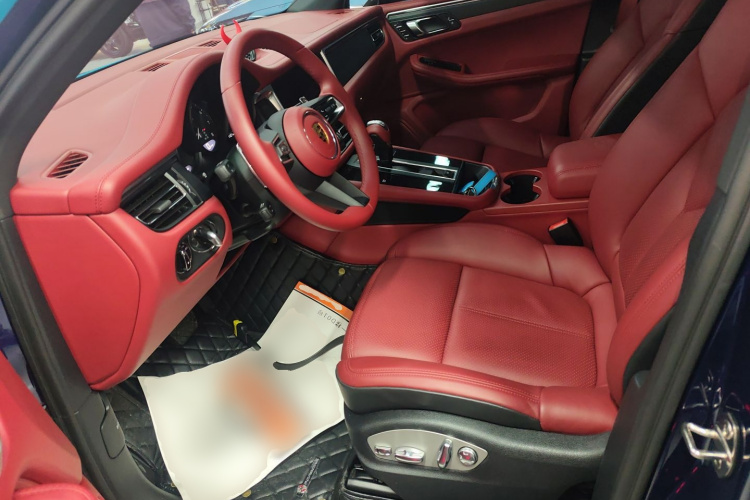 保时捷 2022款 Macan 2.0T中控内饰19